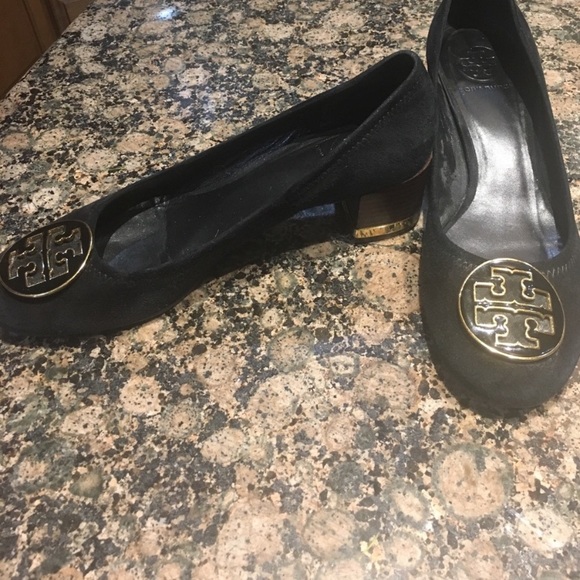 Tory Burch black heels - Picture 3 of 3